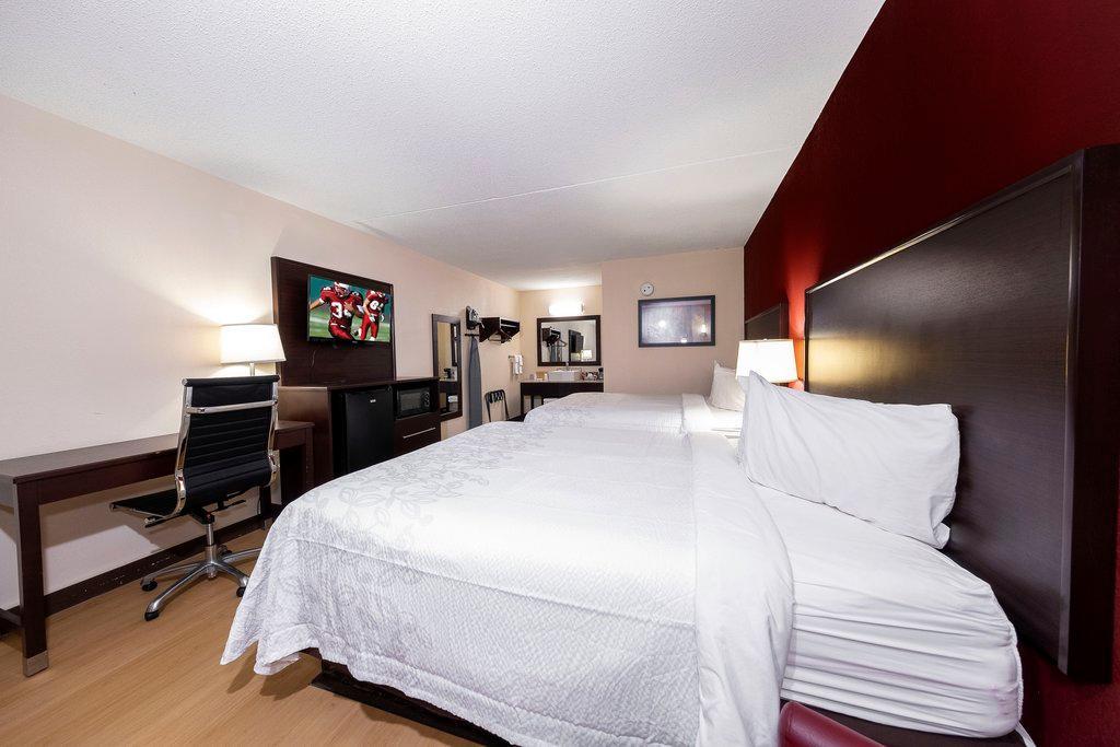 Red Roof Inn Plus+ Huntsville - Медісон Екстер'єр фото