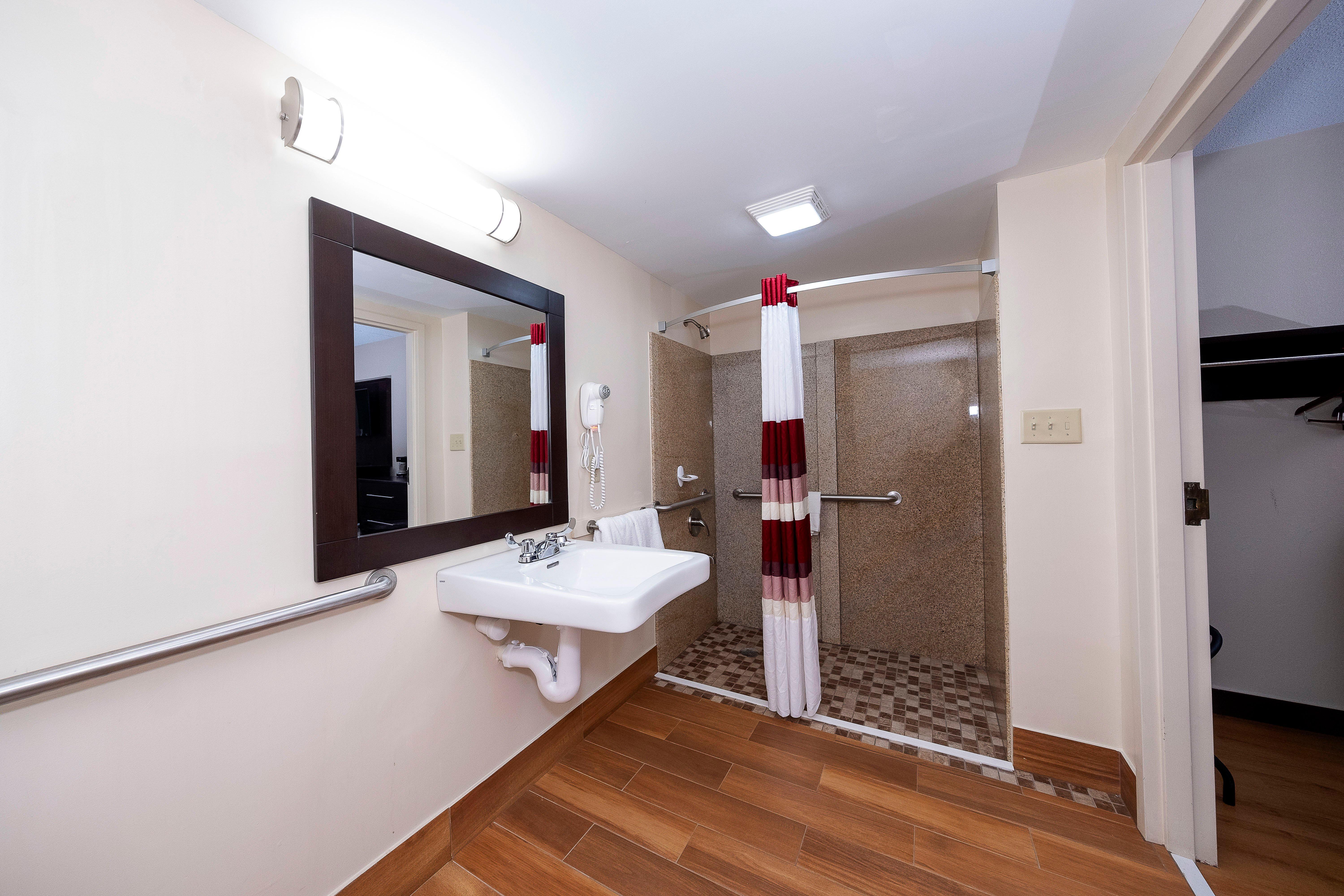 Red Roof Inn Plus+ Huntsville - Медісон Екстер'єр фото